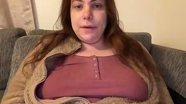 cumwithmee3 online show from February 3, 2025, 6:07 pm
