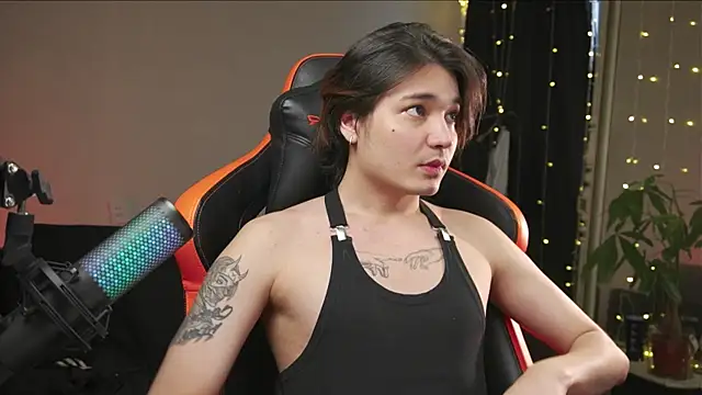 cherrydany online show from February 20, 2026, 11:11 am