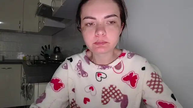 Snapshot of _JustmeHere_ chatting on November 8, 2025, 8:36 am JustmeHere online show from November 8, 2025, 8:36 am