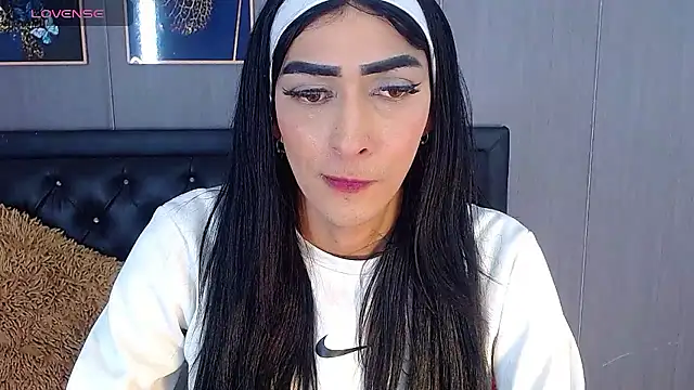 Snapshot of Evelynn_sex_ chatting on December 7, 2024, 12:56 pm Evelynn sex online show from December 7, 2024, 12:56 pm