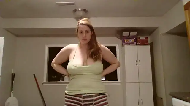 MsLG12301 online show from February 14, 2025, 6:08 pm