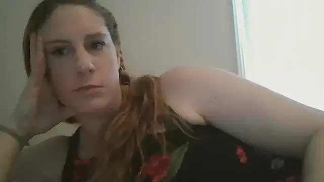 MsLG12301 online show from February 16, 2025, 8:44 pm