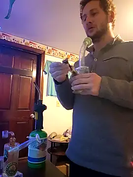 Snapshot of Seymour93 chatting on December 30, 2024, 8:58 pm Seymour93 online show from December 30, 2024, 8:58 pm