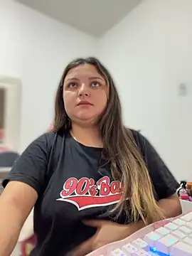 SweetPaige  online show from September 21, 2025, 3:46 pm