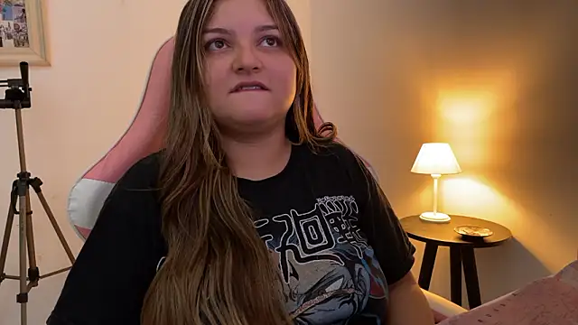 SweetPaige  online show from February 19, 2026, 2:02 pm