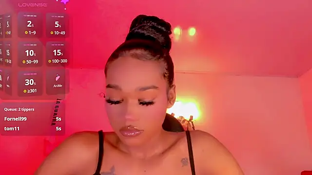 naomy  xx online show from February 25, 2026, 11:25 pm