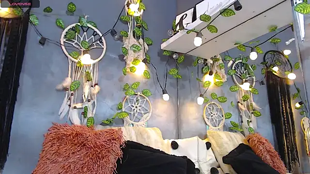 Snapshot of ItsVenuss chatting on January 29, 2025, 6:39 pm ItsVenuss online show from January 29, 2025, 6:39 pm