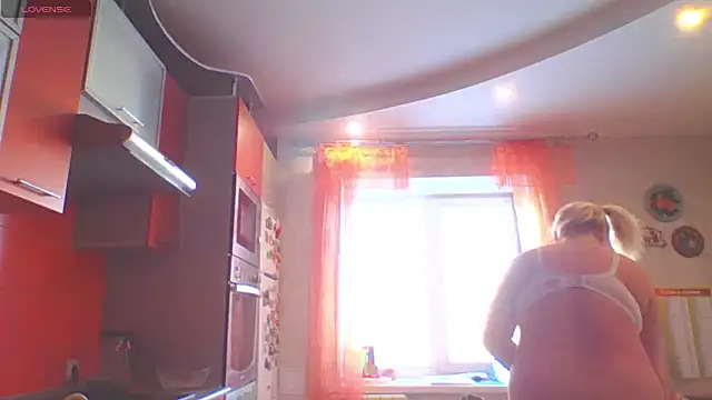 mira robinsonnn online show from January 15, 2026, 5:01 am