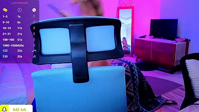 PrincessVS online show from October 27, 2025, 3:32 am