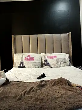 Ms  JOJO online show from November 9, 2025, 5:55 pm