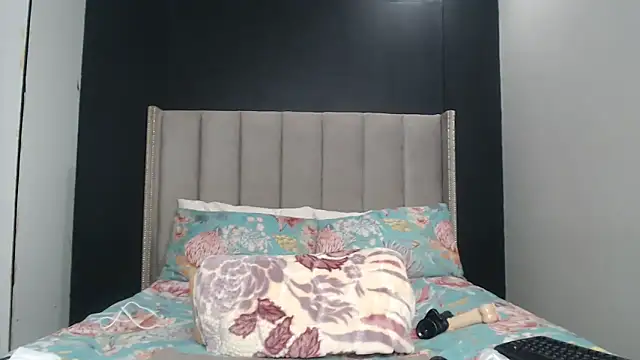 Snapshot of Ms__JOJO chatting on May 10, 2026, 10:48 pm Ms JOJO online show from May 10, 2026, 10:48 pm