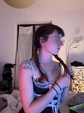 foxygirl  online show from March 3, 2025, 9:26 pm
