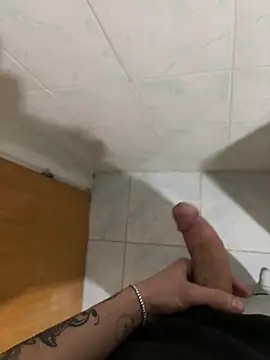 mertkaan27 online show from January 8, 2026, 10:01 pm