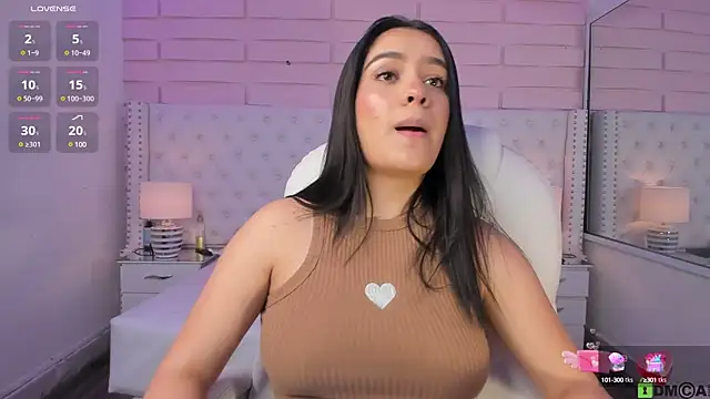 Snapshot of Yaaky_ chatting on March 11, 2025, 8:20 pm Yaaky online show from March 11, 2025, 8:20 pm