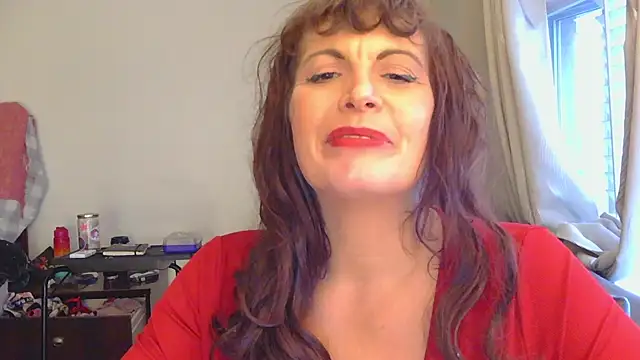 HeyyImHarlowe online show from December 11, 2024, 1:28 pm