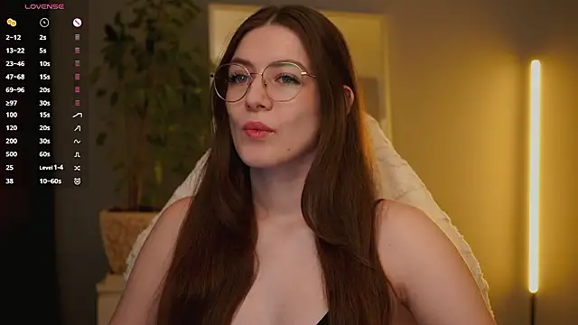 Ester Hill online show from February 13, 2026, 2:51 am