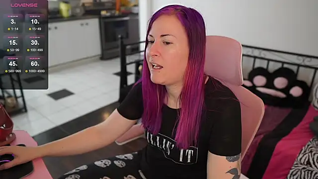 Snapshot of gennyrock chatting on January 29, 2025, 7:11 pm gennyrock online show from January 29, 2025, 7:11 pm