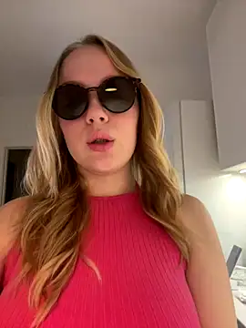 Little Forest ELF online show from November 28, 2025, 2:09 pm