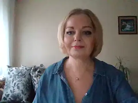 Snapshot of SofiyaPetrova chatting on December 21, 2024, 12:16 pm SofiyaPetrova online show from December 21, 2024, 12:16 pm