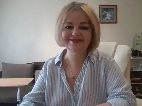 Snapshot of SofiyaPetrova chatting on September 18, 2025, 2:08 pm SofiyaPetrova online show from September 18, 2025, 2:08 pm