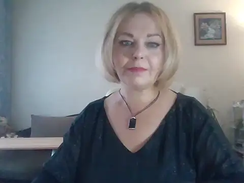 Snapshot of SofiyaPetrova chatting on October 4, 2025, 1:20 pm SofiyaPetrova online show from October 4, 2025, 1:20 pm
