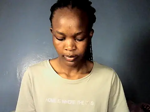 cyberbunnie online show from December 8, 2024, 7:43 pm