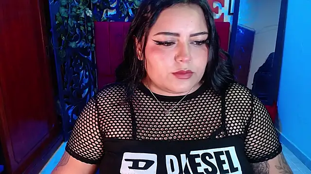 Snapshot of moon_sunflower chatting on November 9, 2025, 11:25 pm moon sunflower online show from November 9, 2025, 11:25 pm