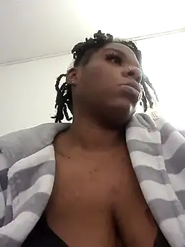 Bali baddie x online show from October 10, 2025, 6:51 pm