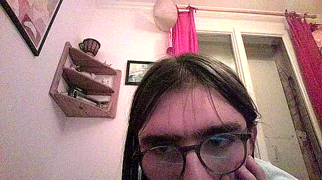 lolodu92laou online show from January 5, 2026, 10:57 pm