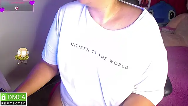 KittyHot20 online show from October 8, 2025, 4:59 pm