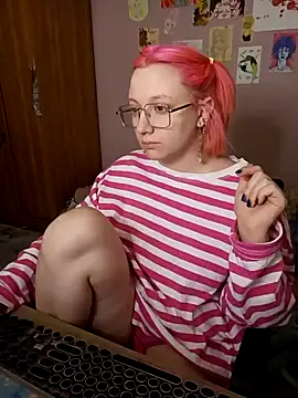 DeviJonson online show from March 20, 2025, 8:40 pm