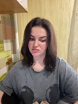 Karolina llove online show from January 13, 2025, 1:06 pm