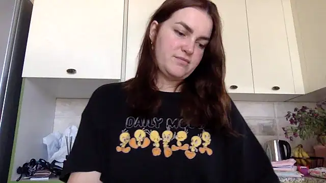 Karolina llove online show from September 21, 2025, 9:44 am