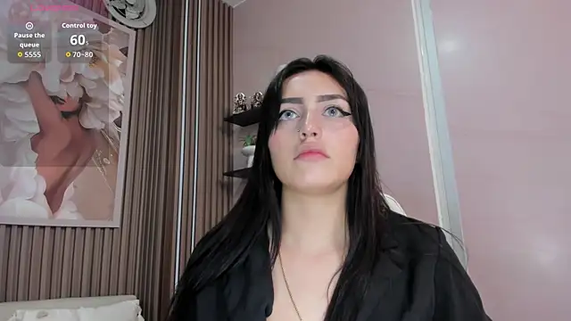 Lesly sexy4u online show from October 20, 2025, 6:41 pm