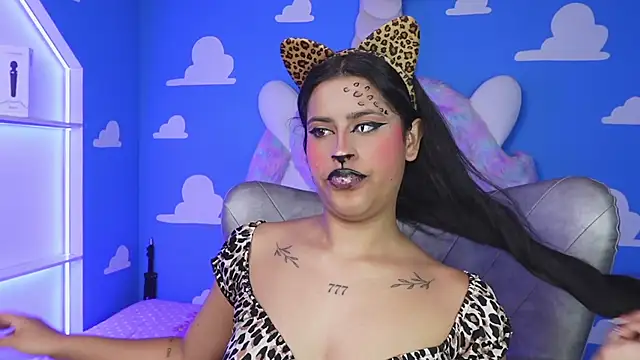 miss romyna online show from October 27, 2025, 11:03 am