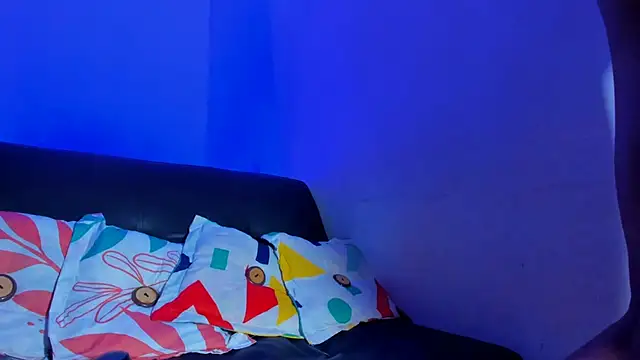 emperatrizhotwolf online show from February 25, 2025, 10:15 am