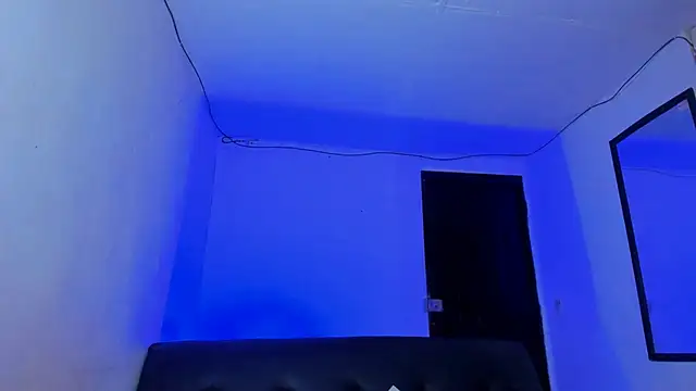 emperatrizhotwolf online show from March 11, 2025, 8:30 am