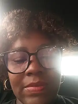 kaorysquirt online show from October 9, 2025, 1:53 pm