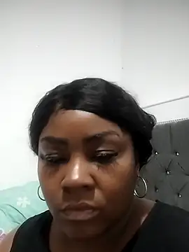 kaorysquirt online show from October 15, 2025, 3:28 am