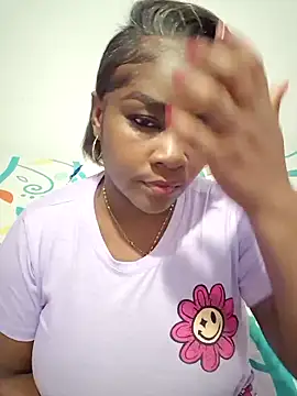 kaorysquirt online show from December 1, 2025, 11:32 pm