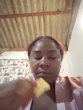 kaorysquirt online show from February 19, 2026, 12:06 am