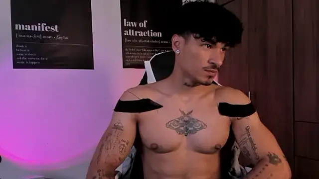 Snapshot of Thomas_Fit1 chatting on February 12, 2026, 7:42 pm Thomas Fit1 online show from February 12, 2026, 7:42 pm