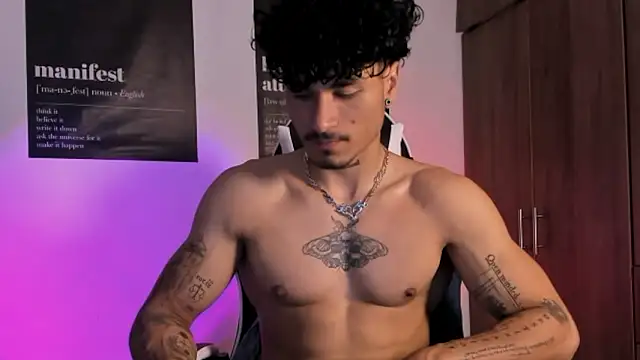 Snapshot of Thomas_Fit1 chatting on February 23, 2026, 1:14 am Thomas Fit1 online show from February 23, 2026, 1:14 am