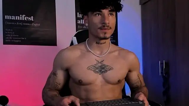 Snapshot of Thomas_Fit1 chatting on February 24, 2026, 4:16 pm Thomas Fit1 online show from February 24, 2026, 4:16 pm