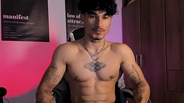 Snapshot of Thomas_Fit1 chatting on March 9, 2026, 1:31 am Thomas Fit1 online show from March 9, 2026, 1:31 am