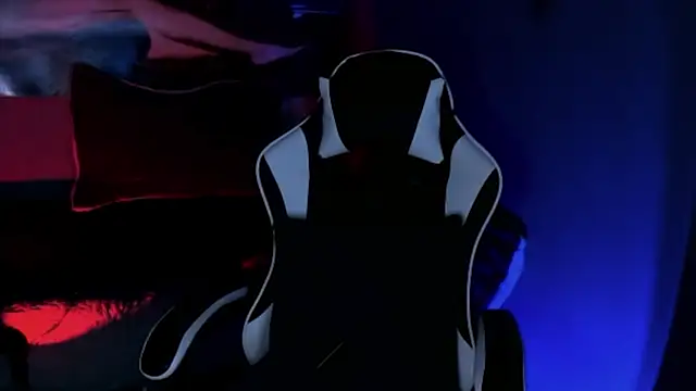 Snapshot of Thomas_Fit1 chatting on March 25, 2026, 1:55 am Thomas Fit1 online show from March 25, 2026, 1:55 am