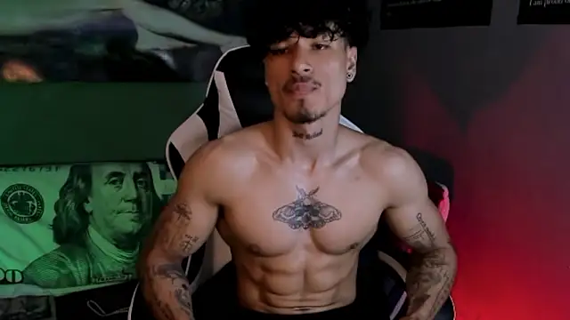 Snapshot of Thomas_Fit1 chatting on March 26, 2026, 6:46 pm Thomas Fit1 online show from March 26, 2026, 6:46 pm