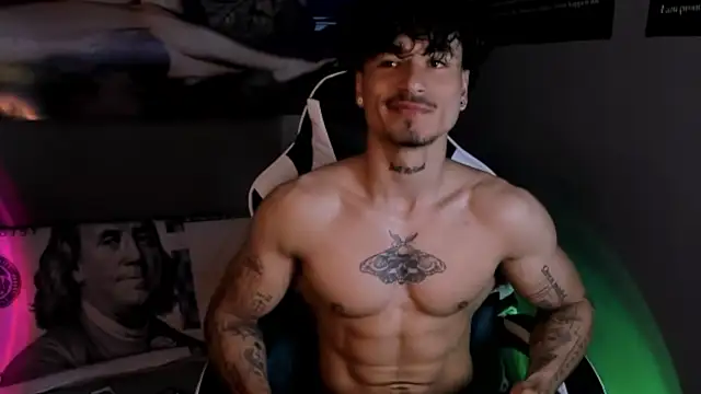 Snapshot of Thomas_Fit1 chatting on March 28, 2026, 7:46 pm Thomas Fit1 online show from March 28, 2026, 7:46 pm