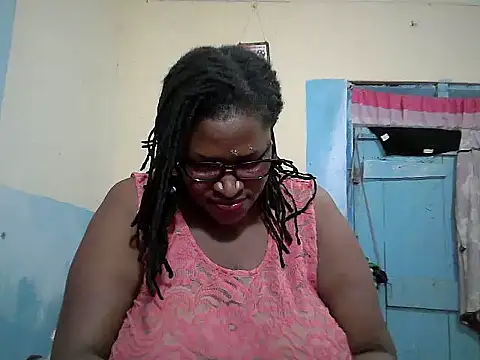 sexy bigboobss online show from November 15, 2025, 7:49 am