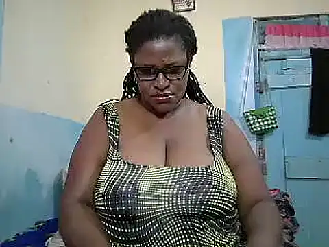 Snapshot of sexy_bigboobss chatting on February 11, 2026, 9:03 am sexy bigboobss online show from February 11, 2026, 9:03 am